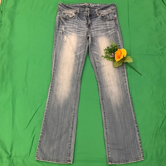 American Eagle Outfitters Denim - 🌹 Vintage American Eagle • Low - Rise Stretch Wide Leg Flare Distressed Jeans